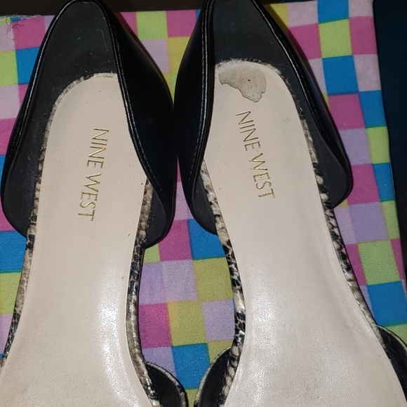 Nine West Python Patterned Flats - Picture 3 of 6